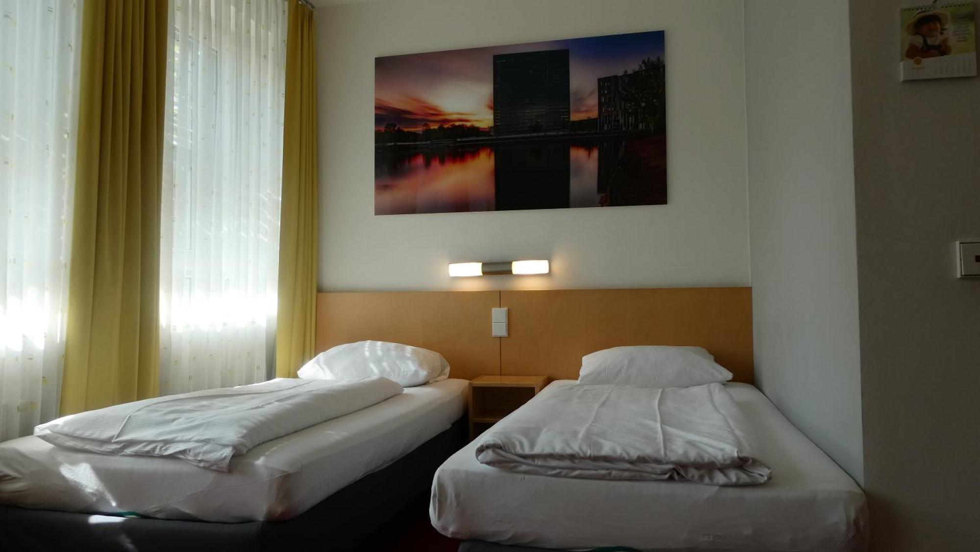 Cvjm Duesseldorf Hotel & Tagung Extérieur photo
